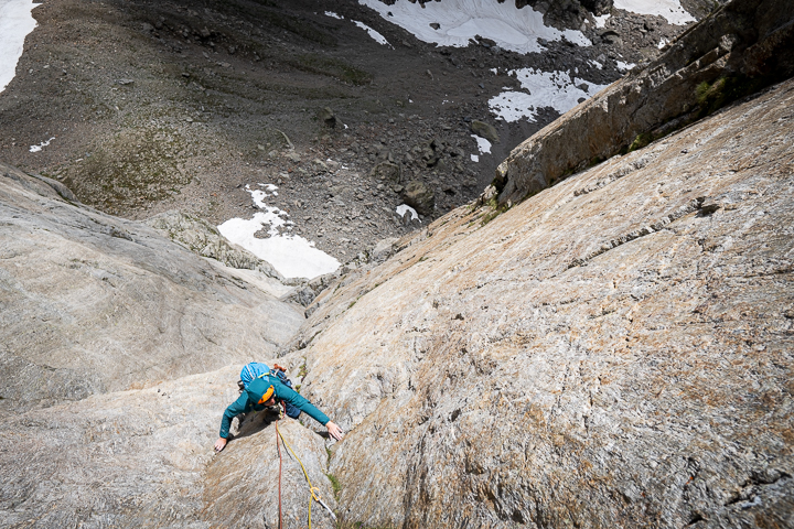 Giant dihedral in the bottom part of the route.